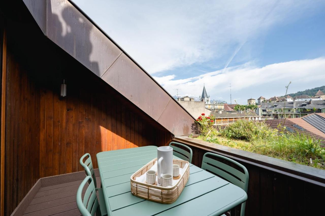 Le Duplex Vaugelas Atypique En Plein Centre Ville Annecy Ngoại thất bức ảnh